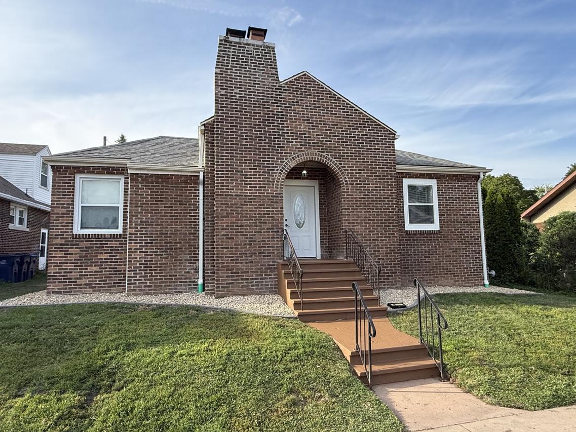437 10th Pl., Lasalle, IL 61301