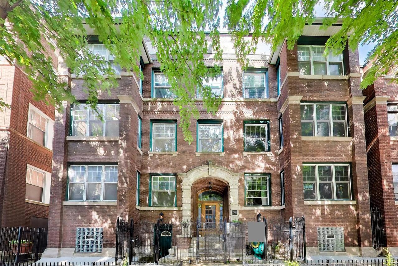 6160 N Winthrop Ave. #3S, Chicago, IL 60660