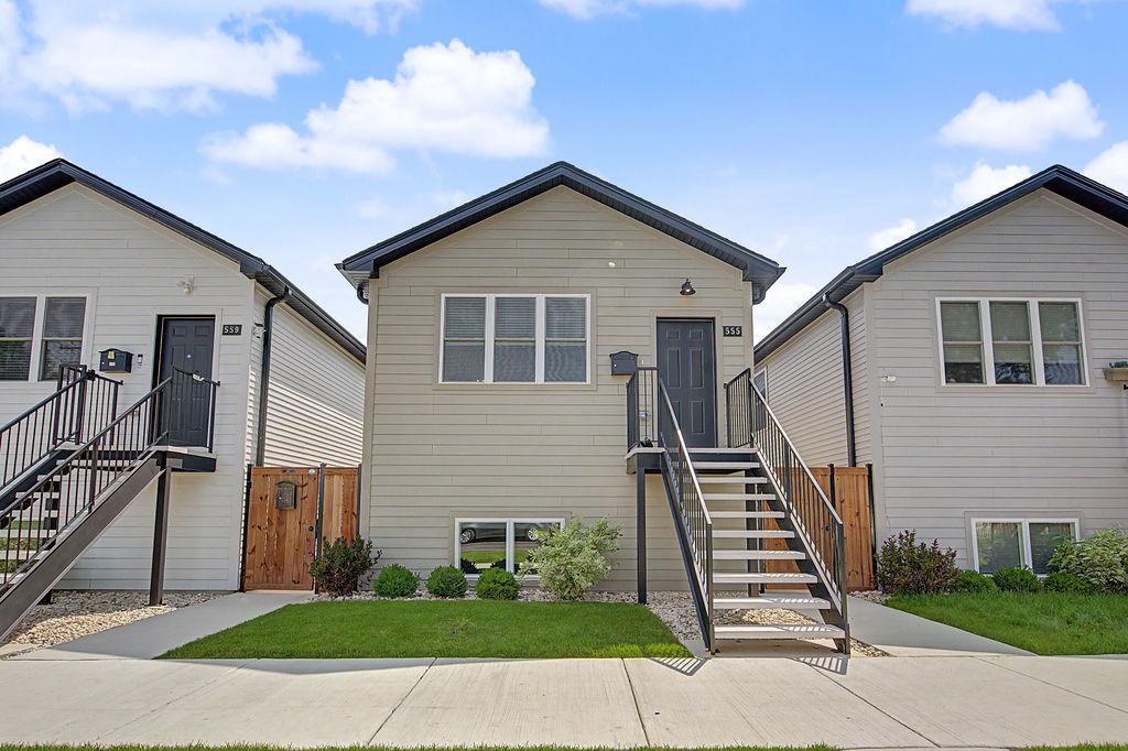 555 N Springfield Ave., Chicago, IL 60624