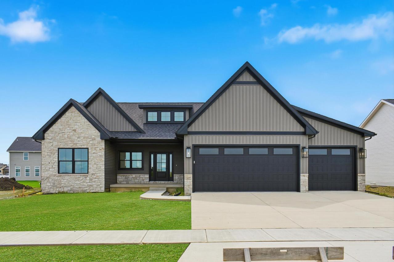1417 S Milton Ct., Mahomet, IL 61853