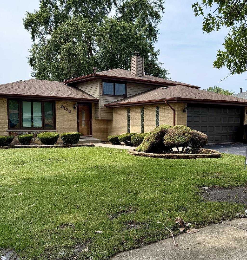8120 Christeen Dr., Justice, IL 60458