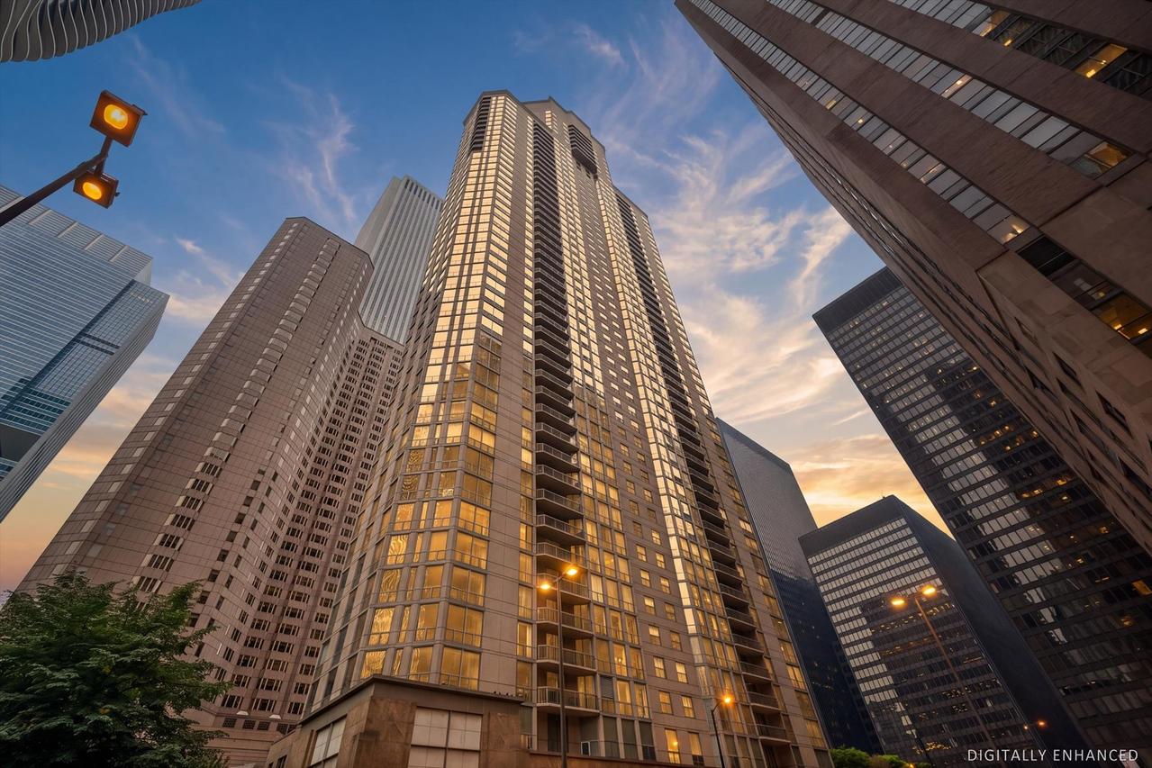 222 N Columbus Dr. #1909, Chicago, IL 60601