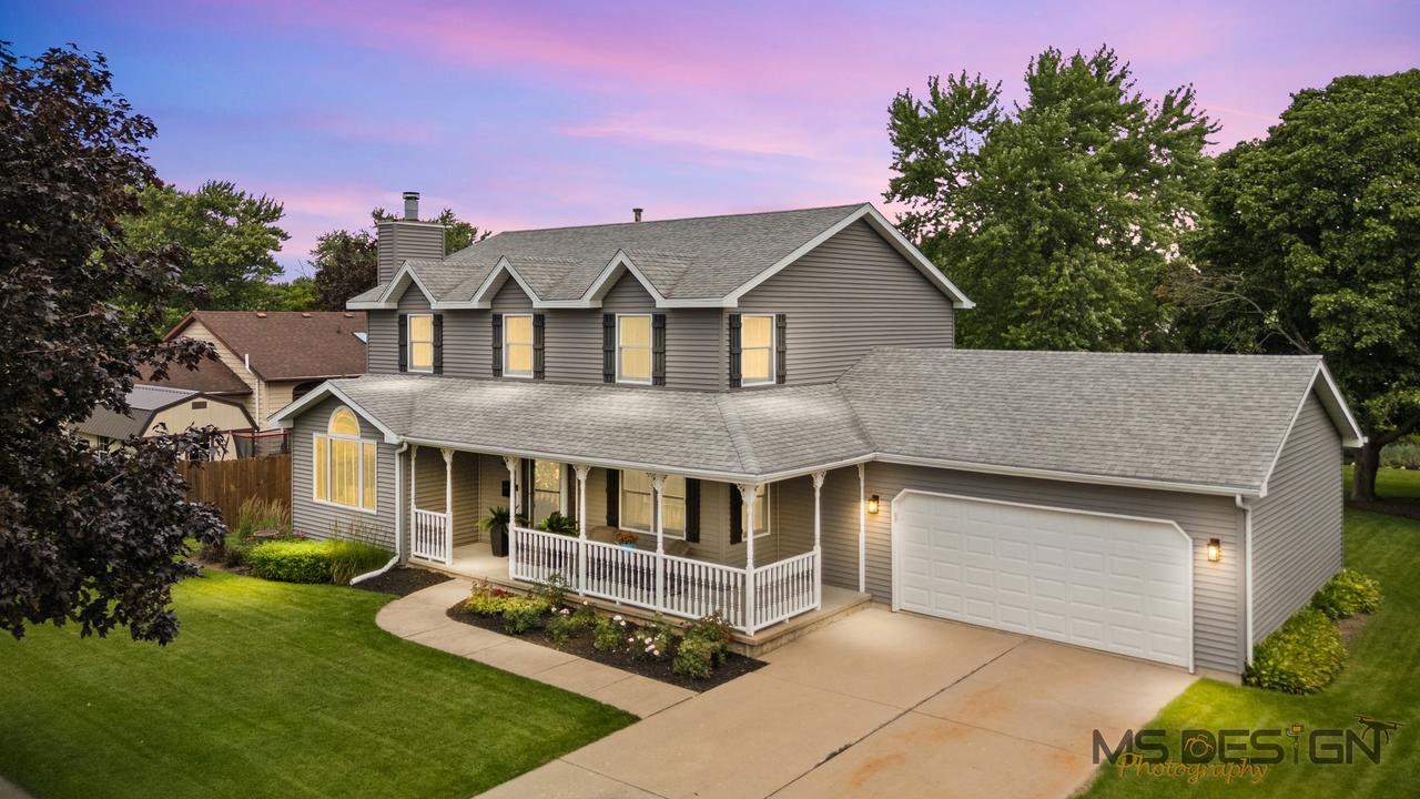 207 Barb Blvd., Dekalb, IL 60115