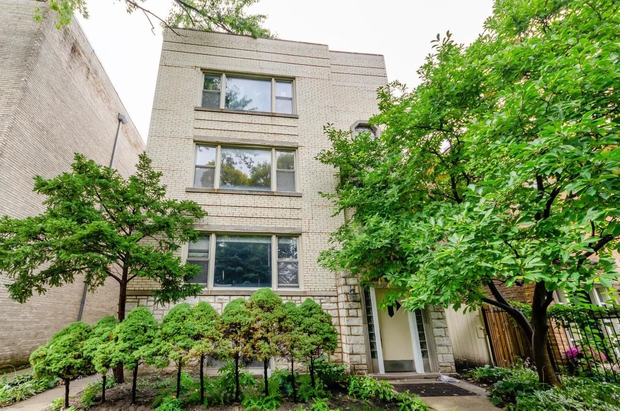 6128 N Francisco Ave., Chicago, IL 60659