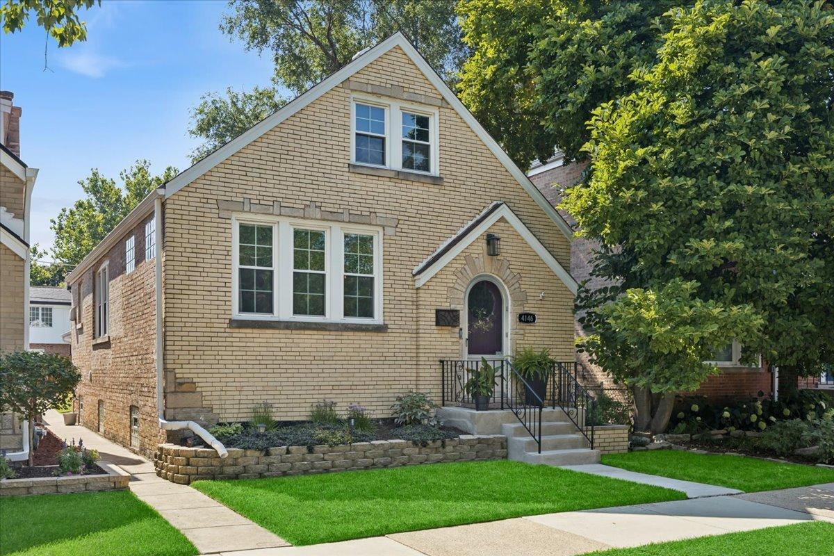 4146 Park Ave., Brookfield, IL 60513