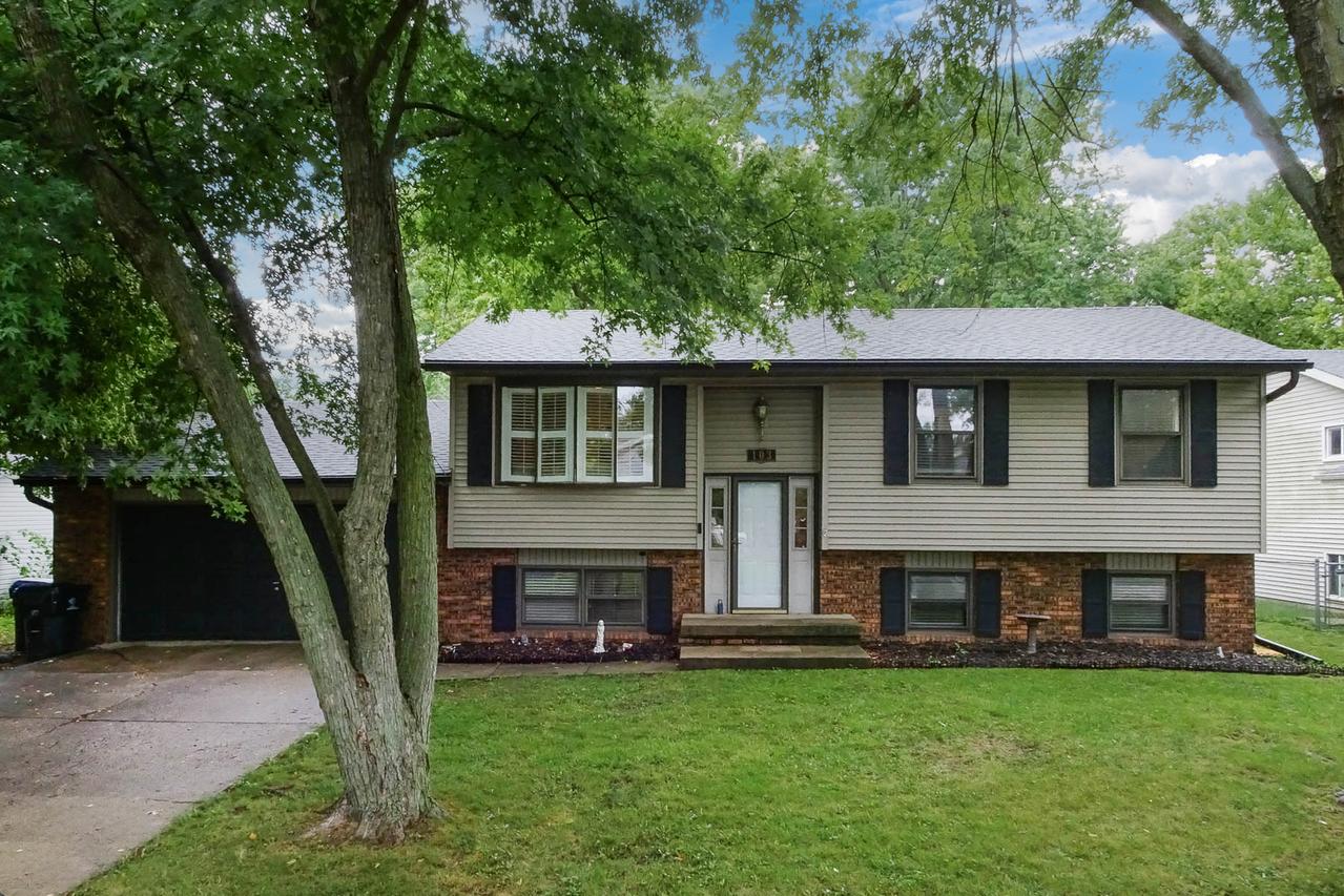 103 N Bayberry Ct., Bloomington, IL 61704