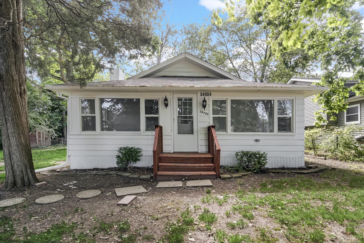 34904 N Carvis Dr., Lake Villa, IL 60046