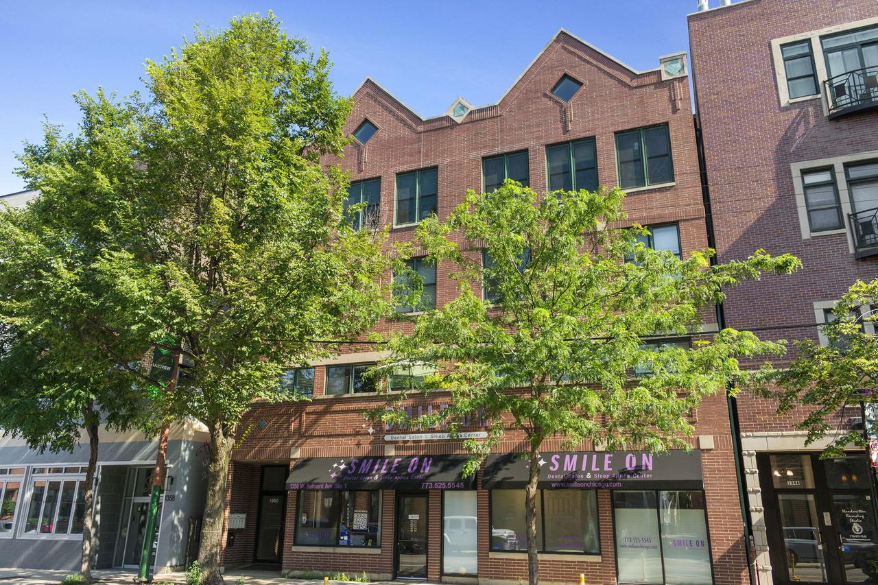 1350 W Belmont Ave. #A, Chicago, IL 60657