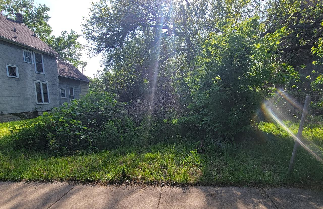 7040 S Parnell Ave., Chicago, IL 60621
