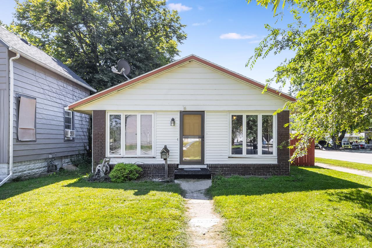 411 S Fulton Ave., Bradley, IL 60915