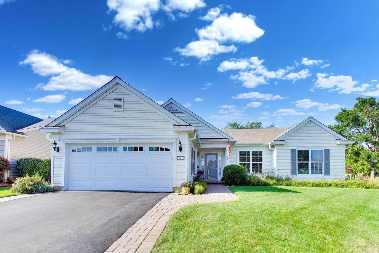 13410 Abbington Dr., Huntley, IL 60142