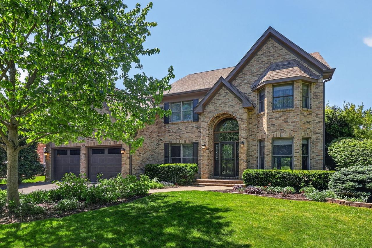 0N462 Arbor Ct., Winfield, IL 60190