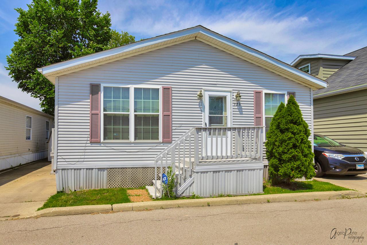 723 7th St., Northfield, IL 60093