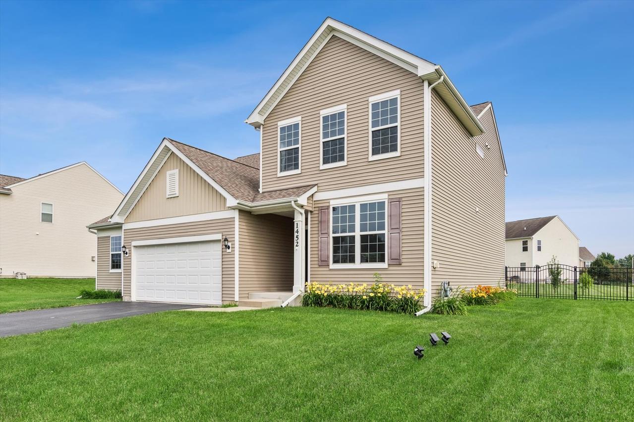 1452 Ruby Dr., Yorkville, IL 60560