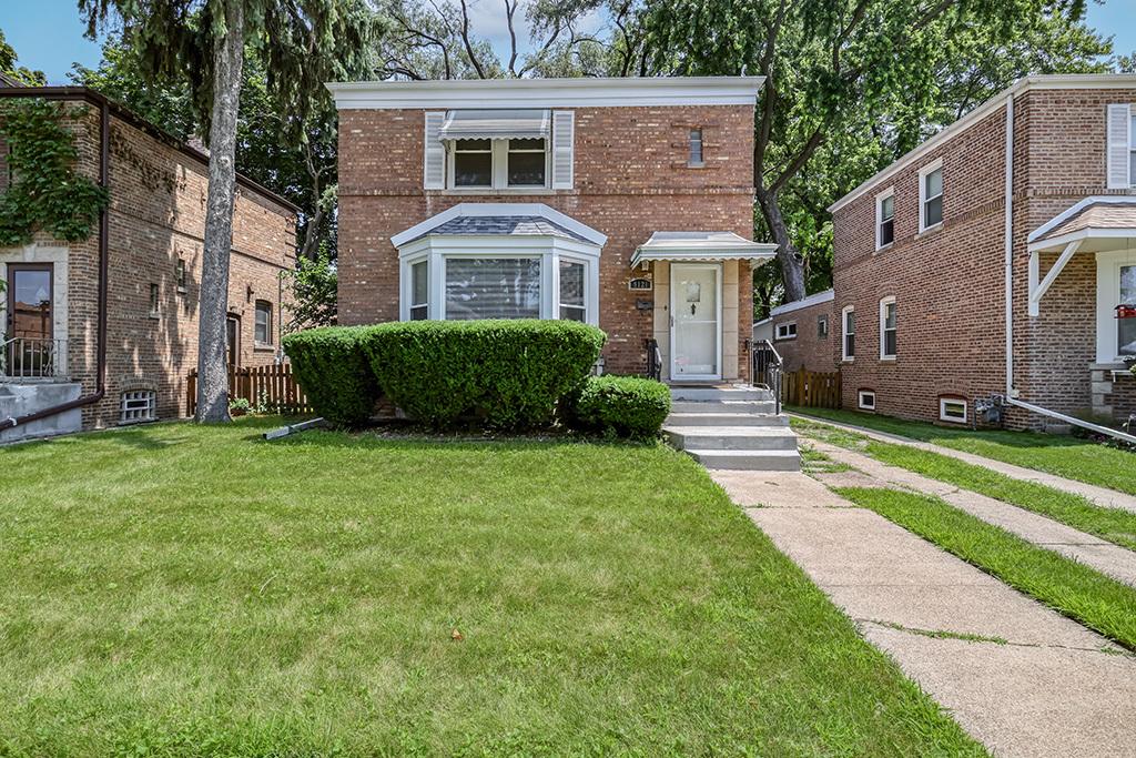 9121 S Utica Ave., Evergreen Park, IL 60805