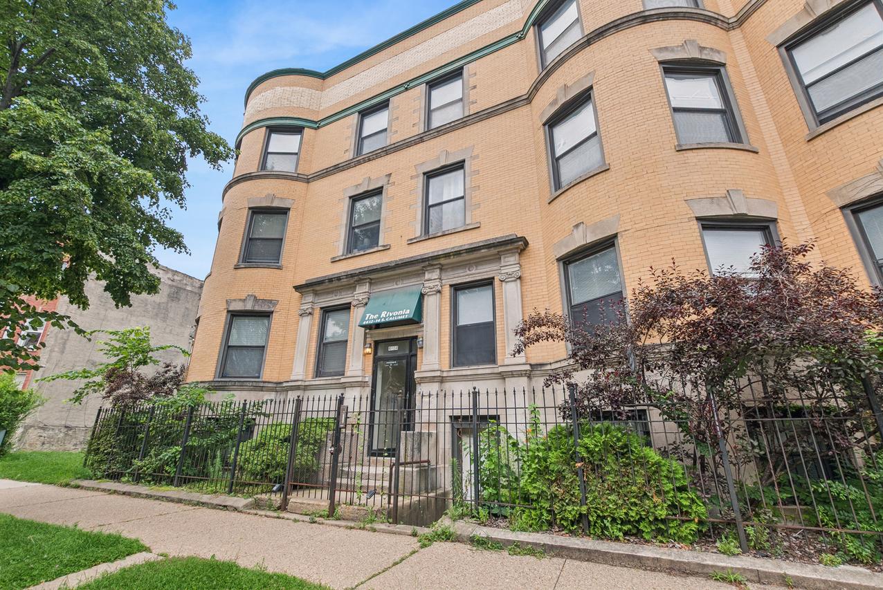 4614 S Calumet Ave. #3S, Chicago, IL 60653