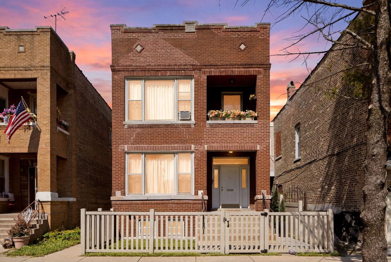4204 S Maplewood Ave., Chicago, IL 60632
