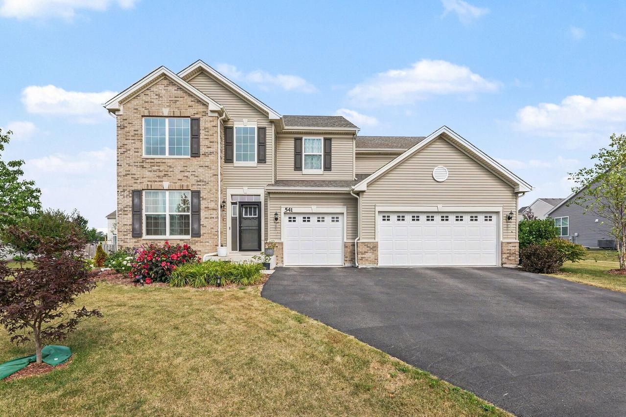 541 Ashworth Ln., Yorkville, IL 60560