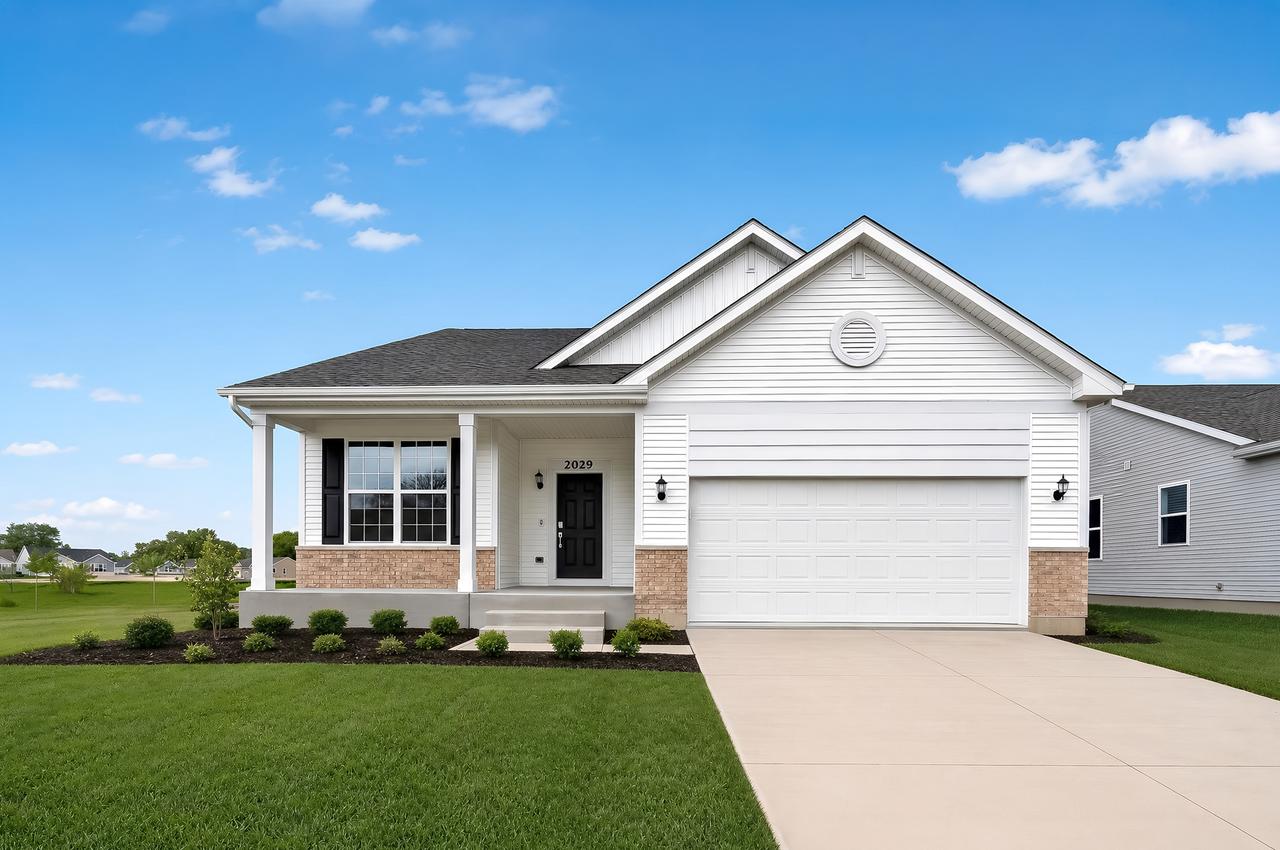 2029 Kenilworth Pl., Aurora, IL 60506