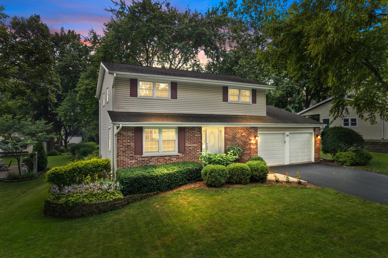 80 Bluebird Ln., Naperville, IL 60565
