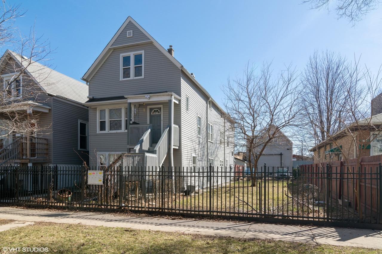 3707 W Mclean Ave., Chicago, IL 60647