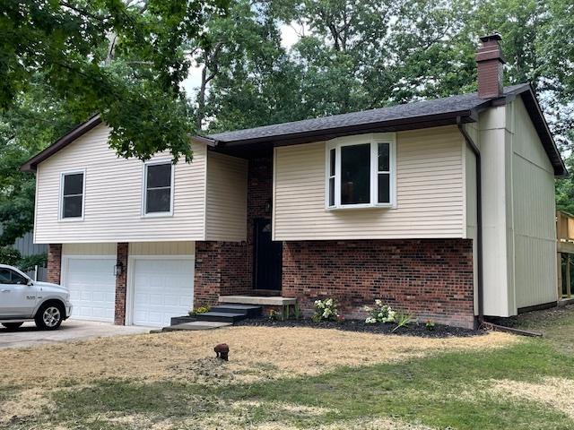 5518 Chris Dr., Oreana, IL 62554