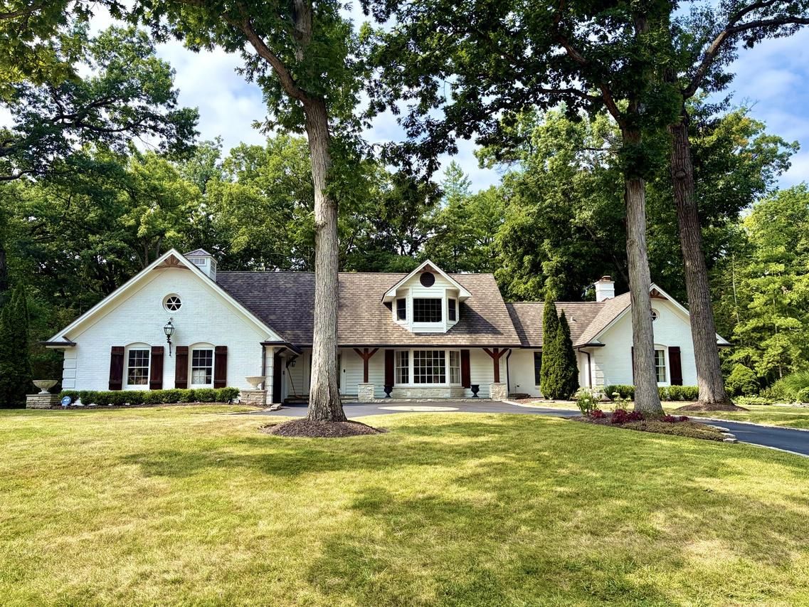 7 Plymouth Ct., Lincolnshire, IL 60069
