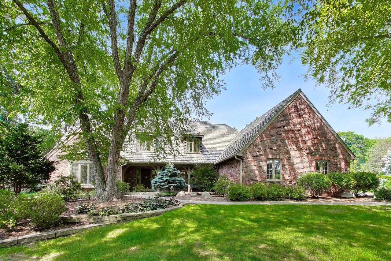 21952 W Pine Lake Cir., Kildeer, IL 60047