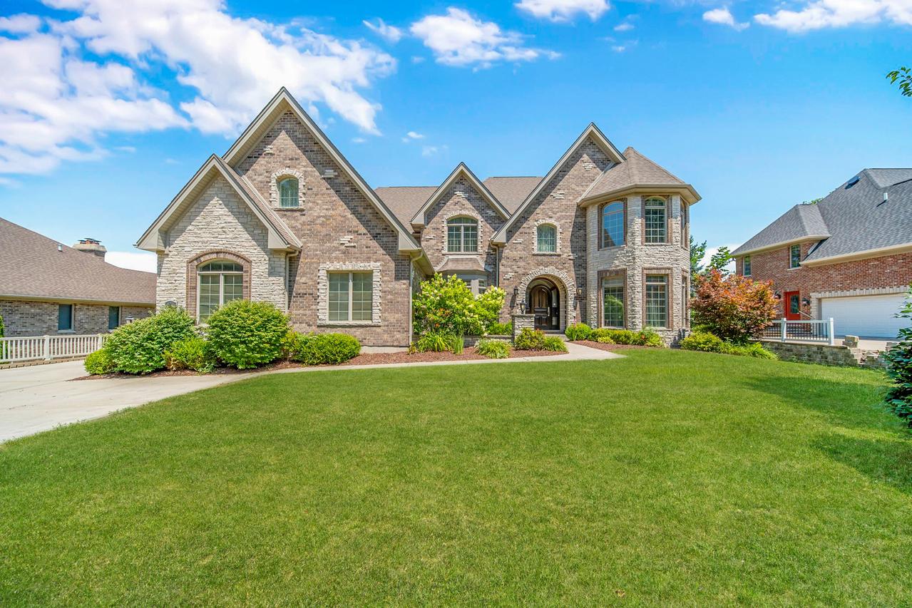 14291 131st St., Lemont, IL 60439