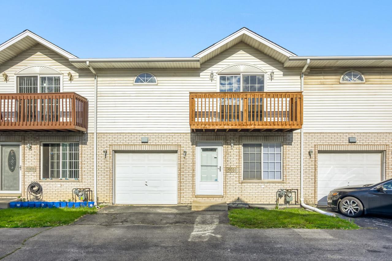 5010 W 79th St., Burbank, IL 60459