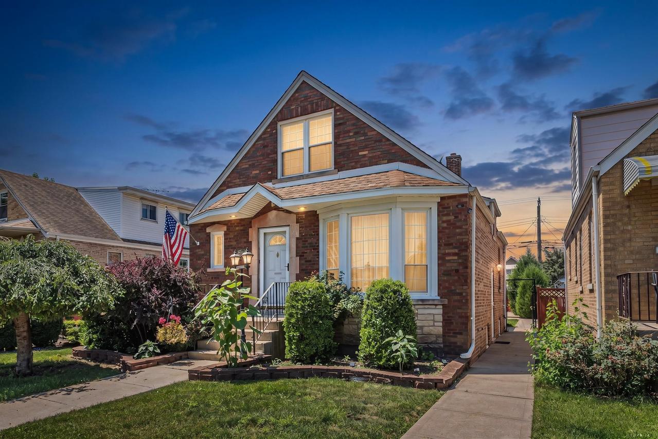 3448 N Oleander Ave., Chicago, IL 60634
