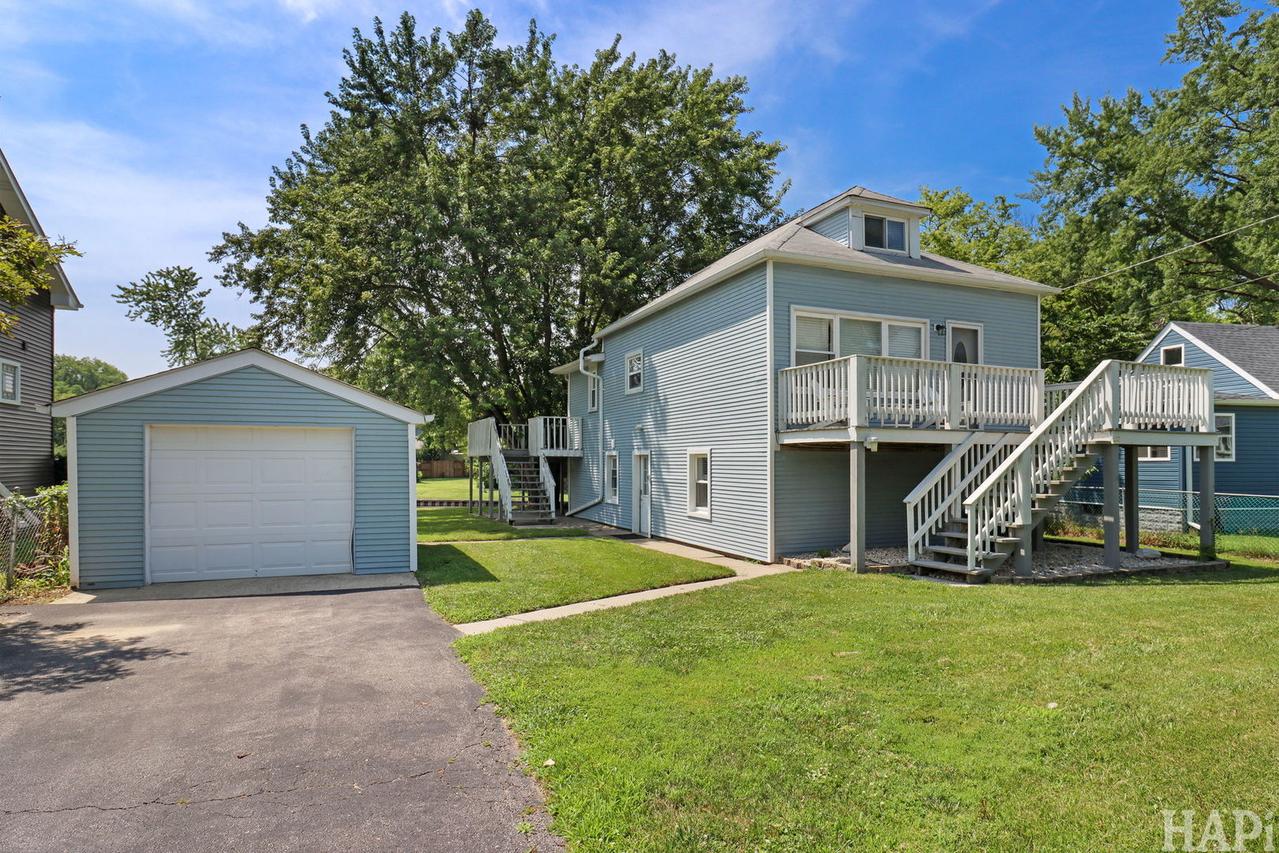 42066 N Lotus Ave., Antioch, IL 60002