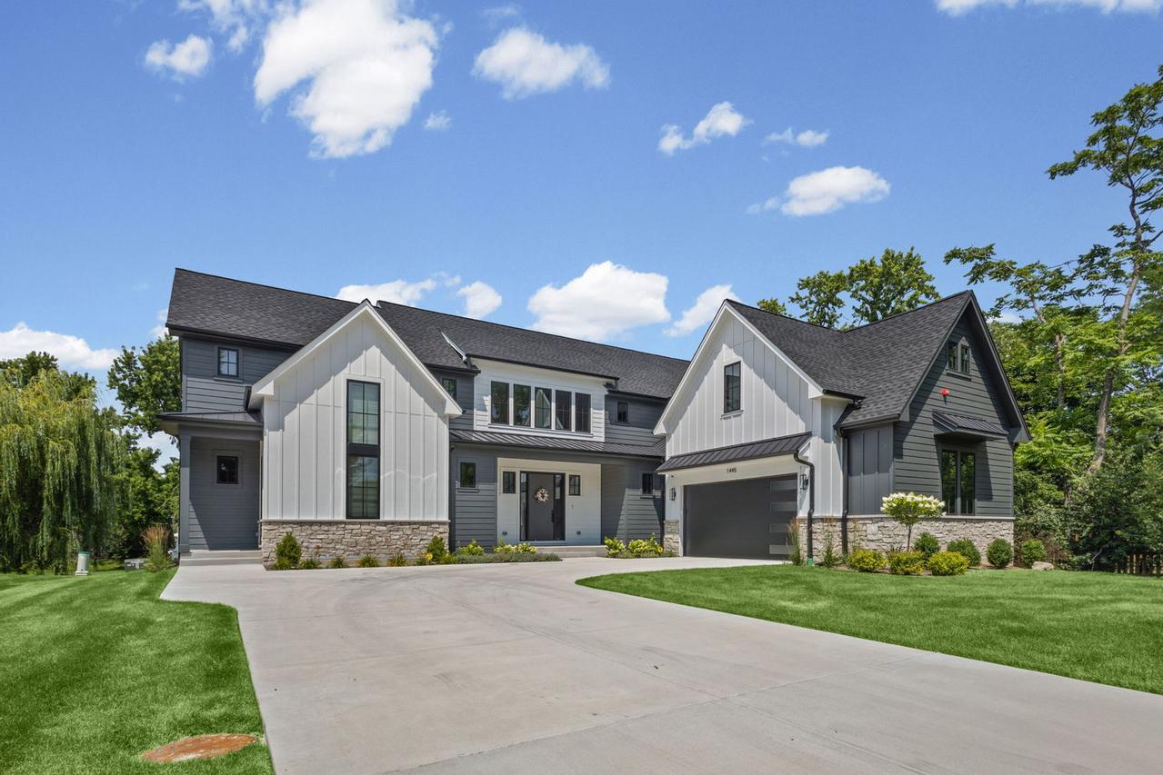 3201, Lot 1 Thornwood Ave., Glenview, IL 60026