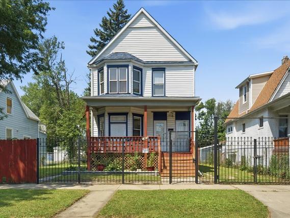 New Foreclosures & Short Sales in West Pullman: July 13th to July 19th
