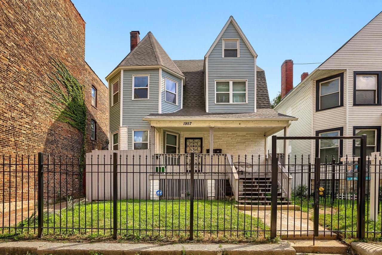1957 E 72nd St., Chicago, IL 60649