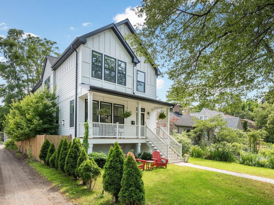 1612 Madison St., Evanston, IL 60202
