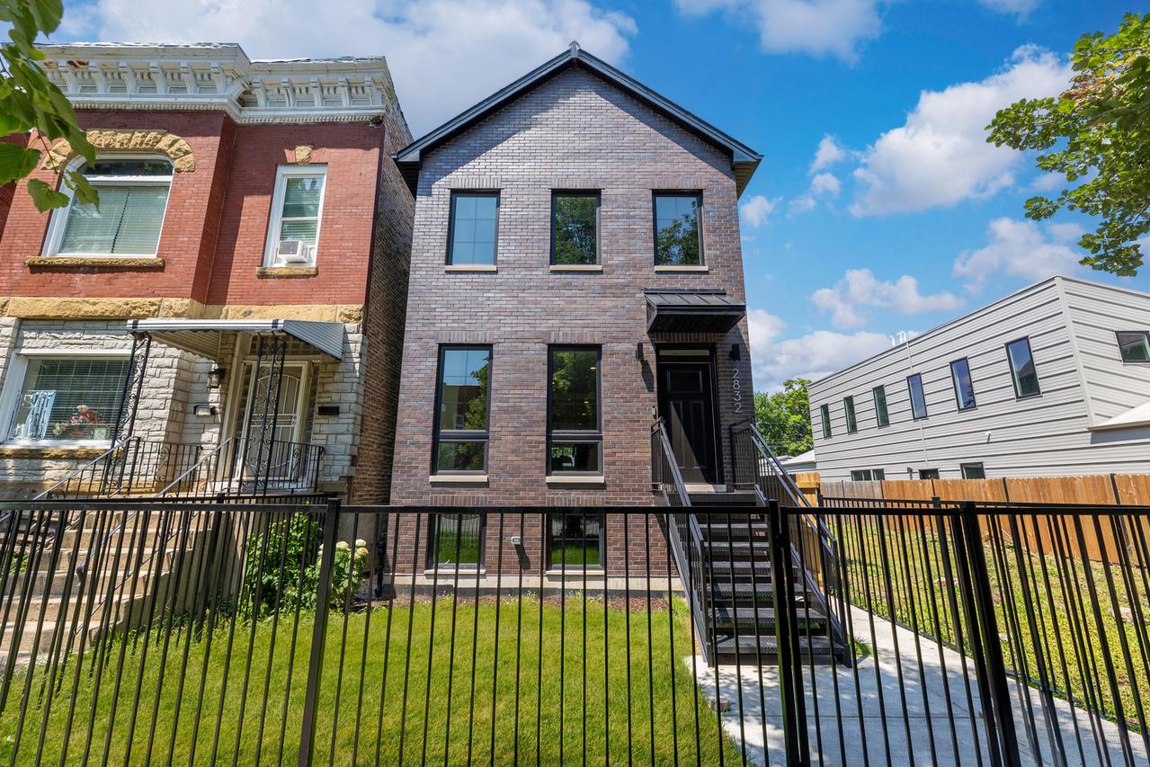 2832 W Wilcox St., Chicago, IL 60612