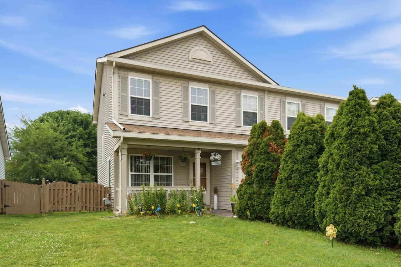 678 S Shannon Dr., Romeoville, IL 60446