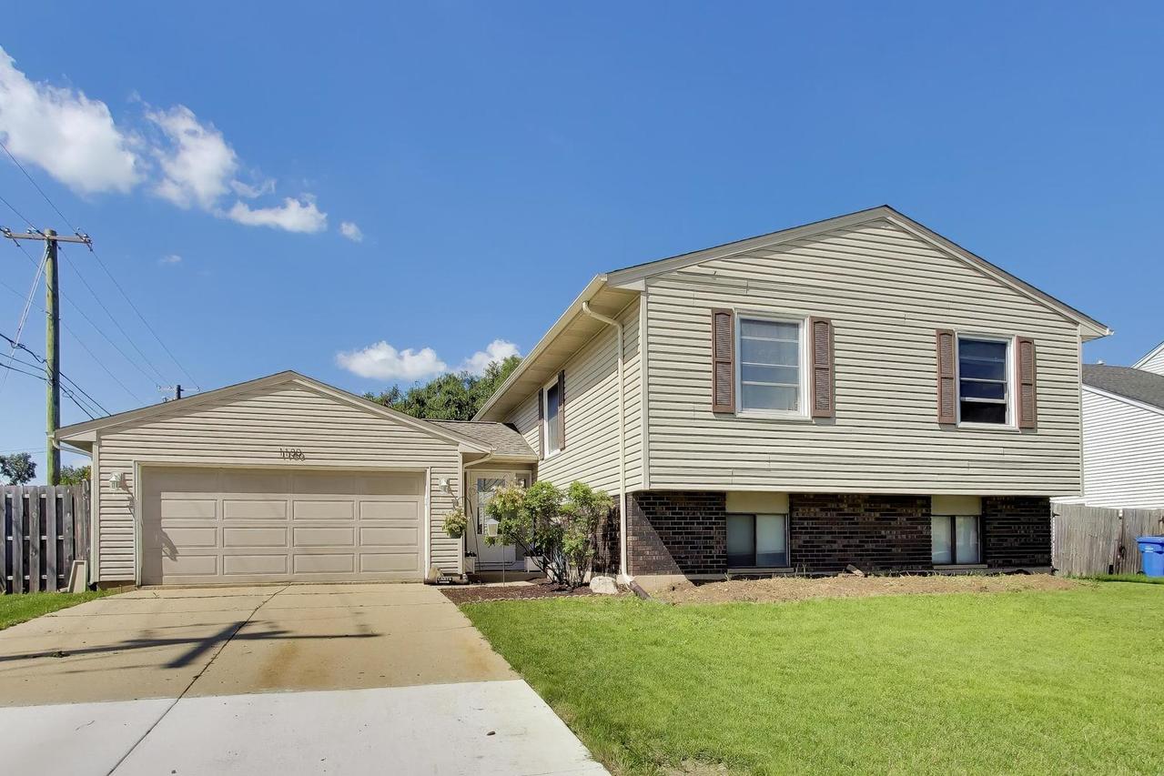 1180 Sunbury Rd., South Elgin, IL 60177