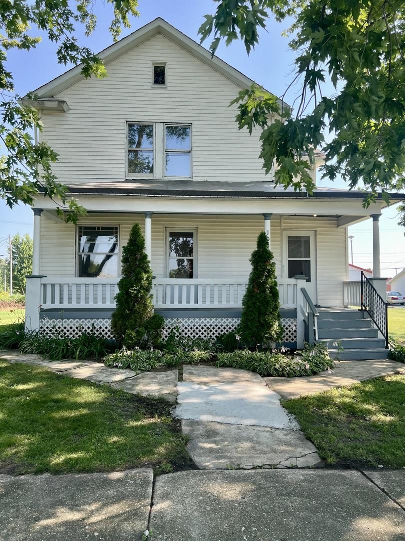 107 W Palmer St., Thawville, IL 60968