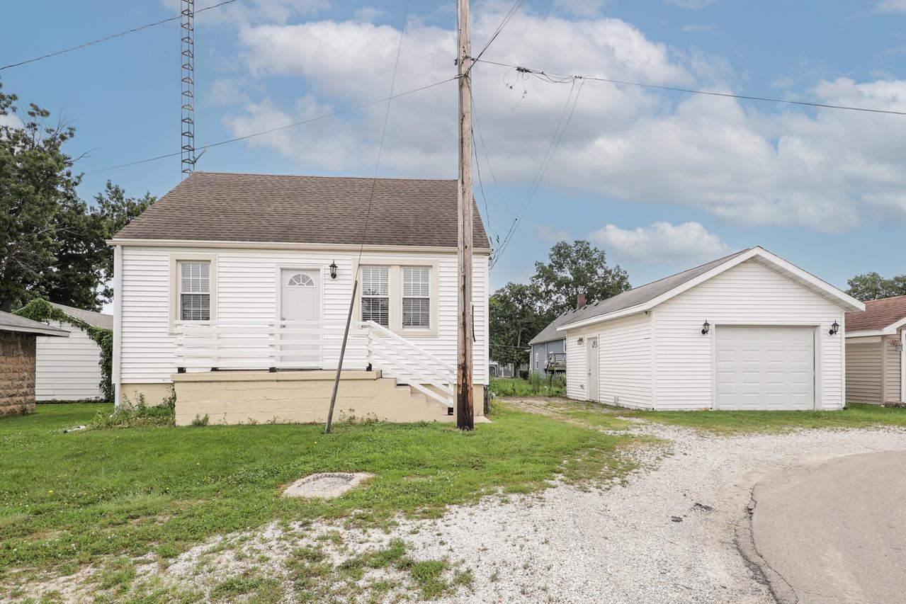 1012 1/2 W Lafayette St., Ottawa, IL 61350