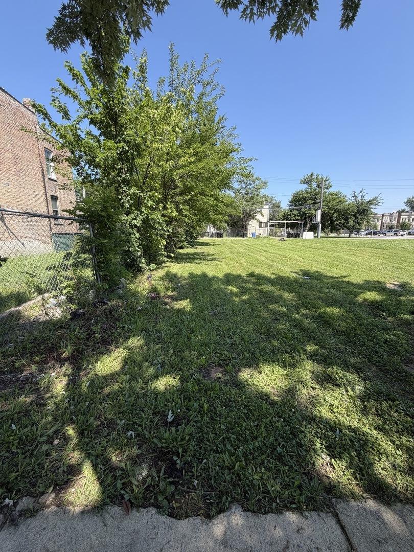 1549 S Central Park Ave., Chicago, IL 60623
