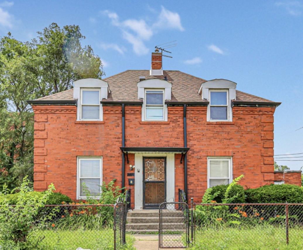 7450 S Euclid Pkwy., Chicago, IL 60649