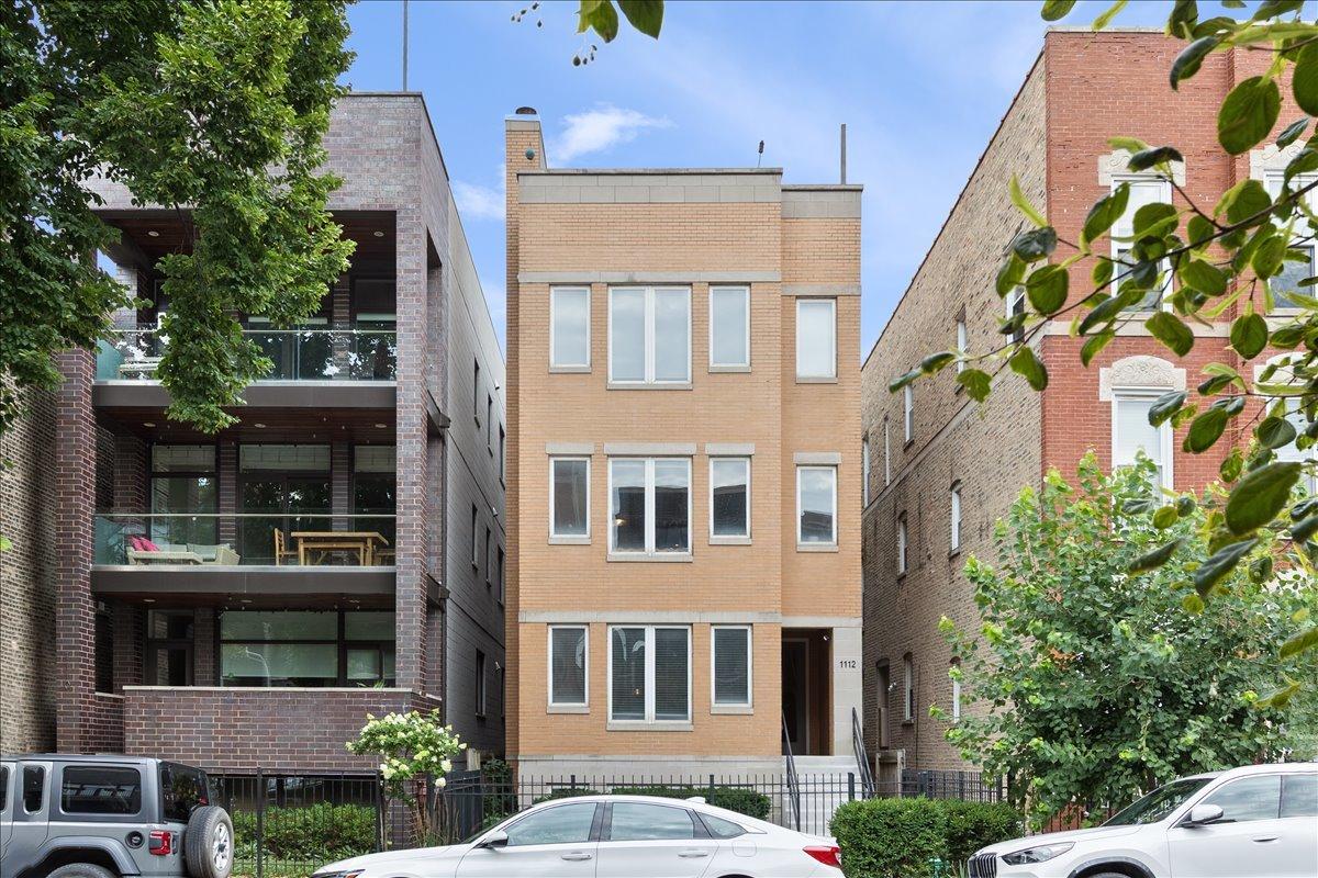 1112 N Paulina St. #2, Chicago, IL 60622