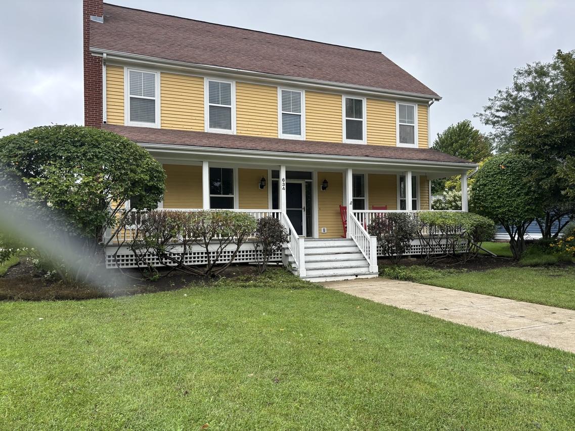 634 Indian Path Rd., Grayslake, IL 60030
