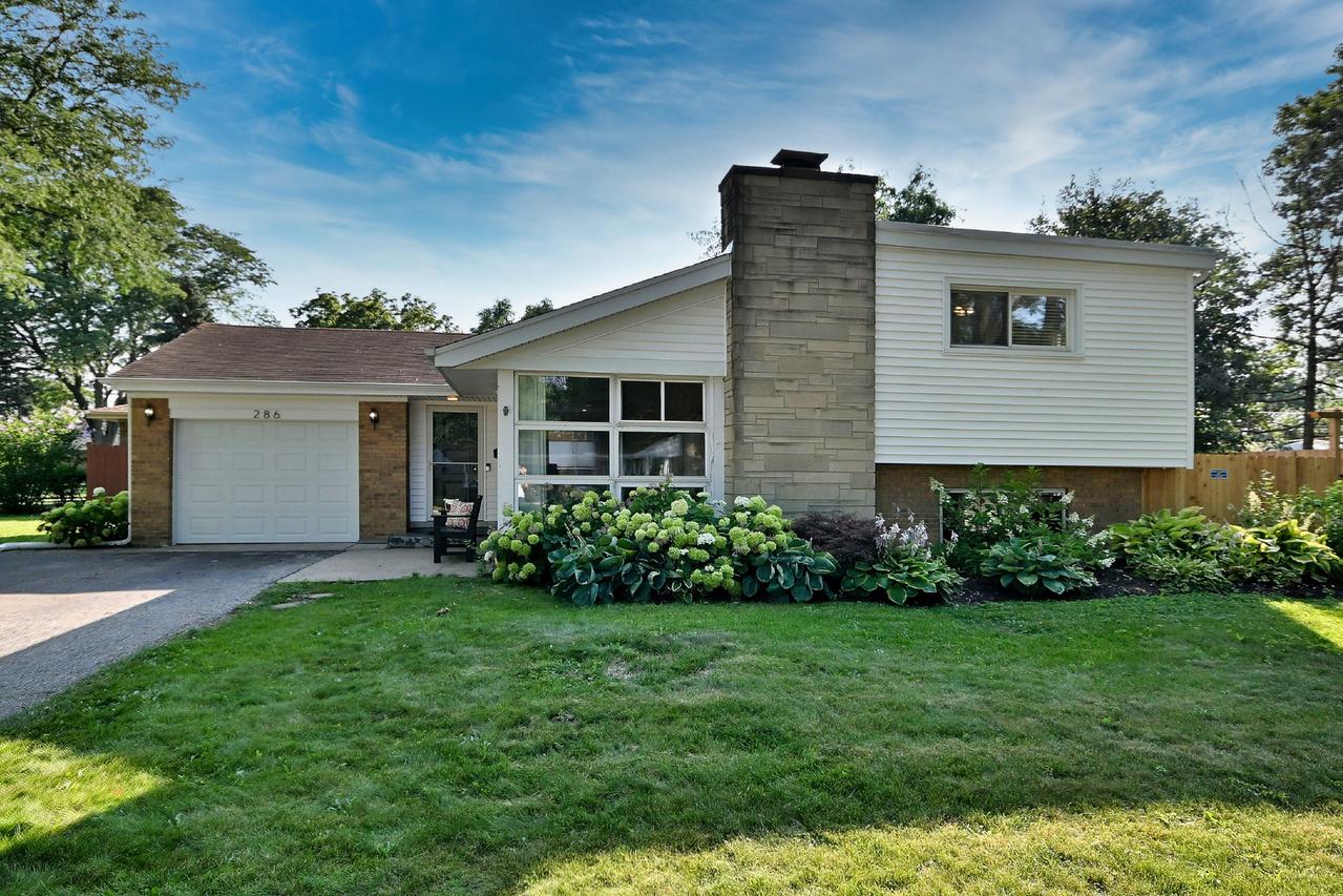 286 S Boyd Ave., Elmhurst, IL 60126