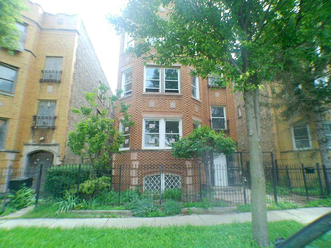 1837 S Komensky Ave., Chicago, IL 60623