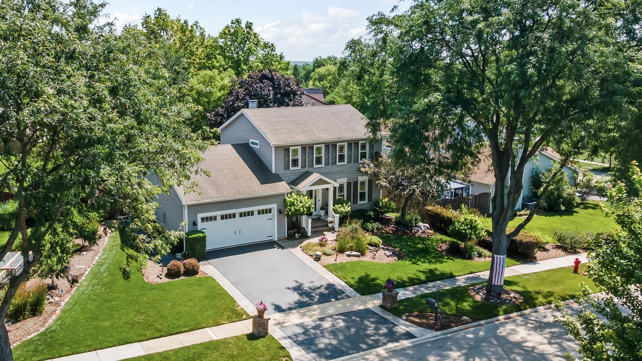1161 Morning Glory Ln., Bartlett, IL 60103
