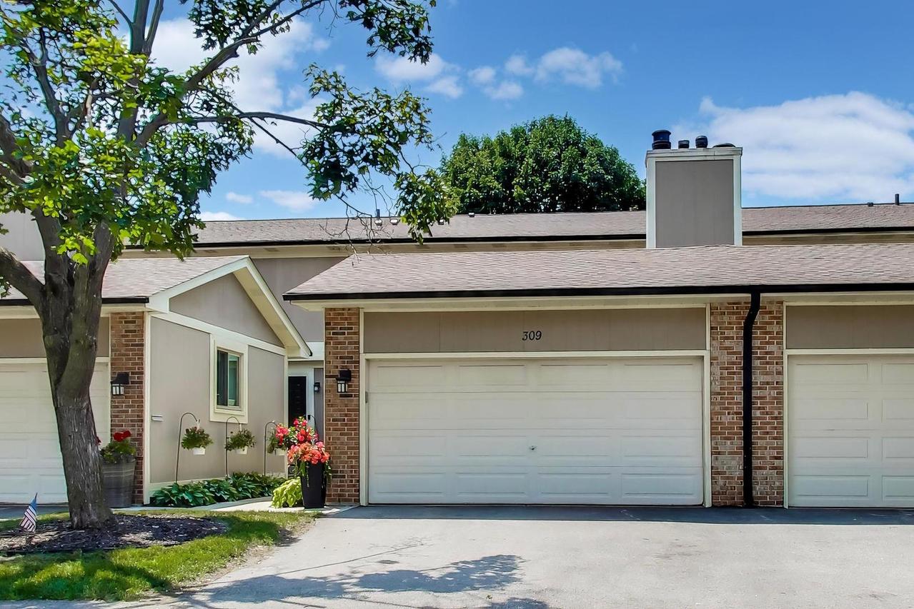 309 Redwing Dr., Deerfield, IL 60015