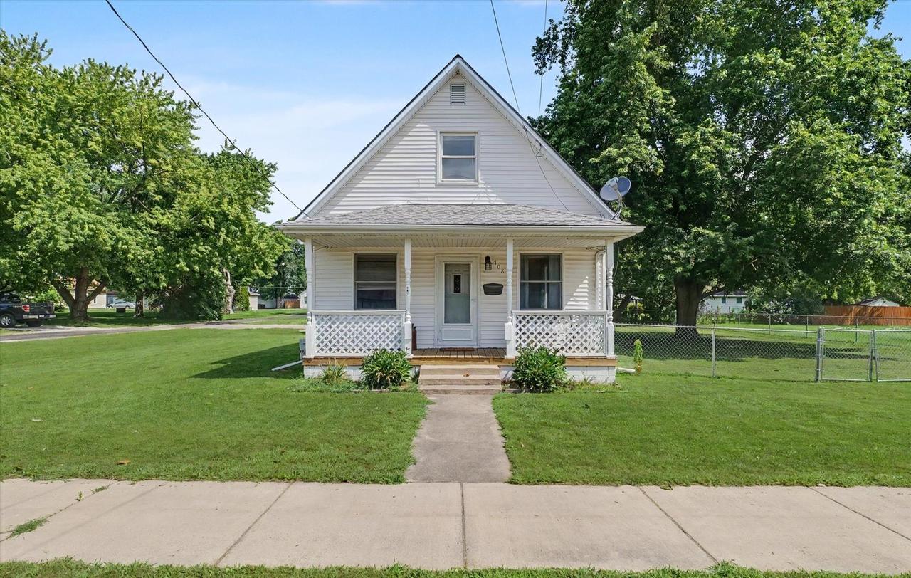 708 W Water St., Farmer City, IL 61842